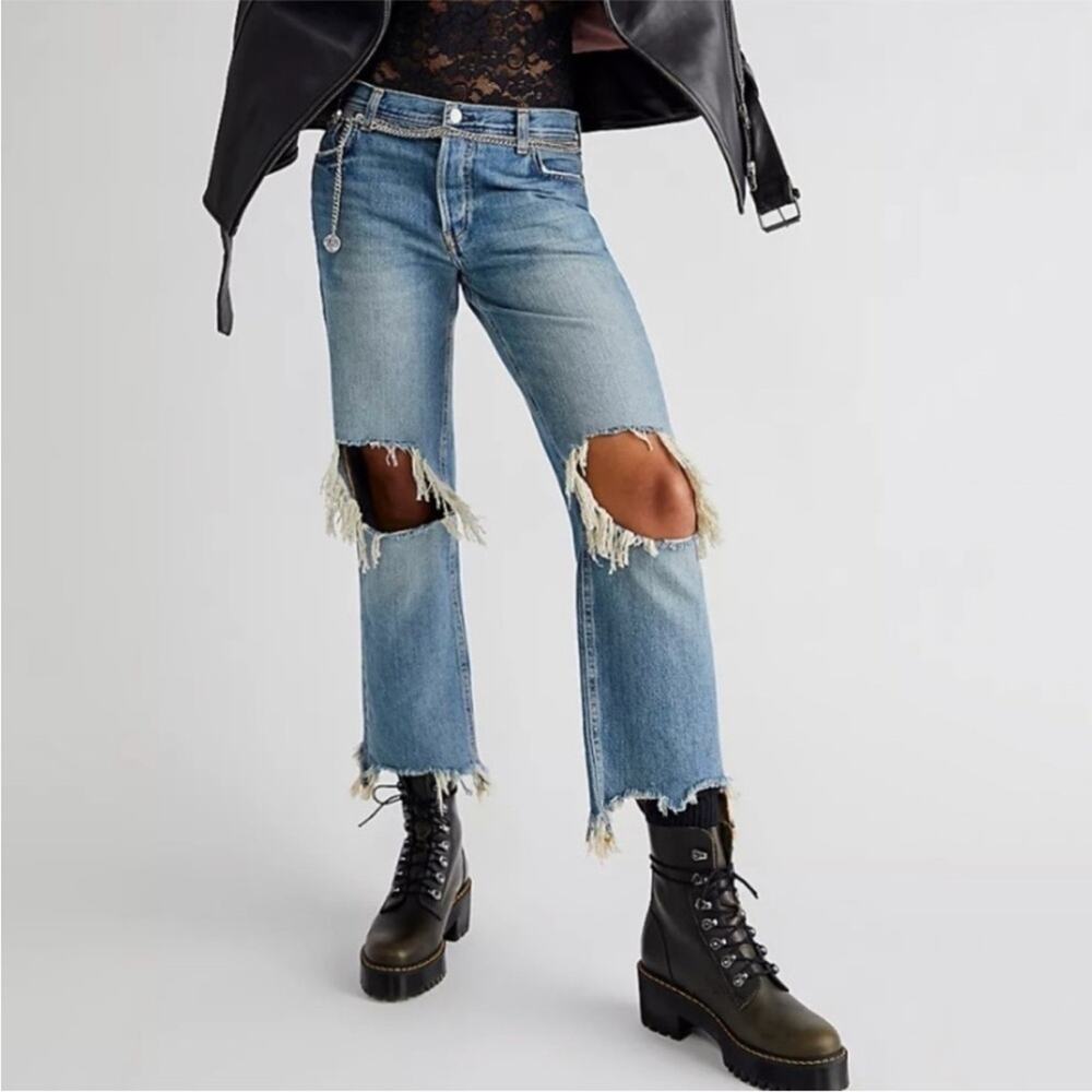 Free People Maggie Mid Rise Distressed Straight Leg Jeans Aged To Perfection 25